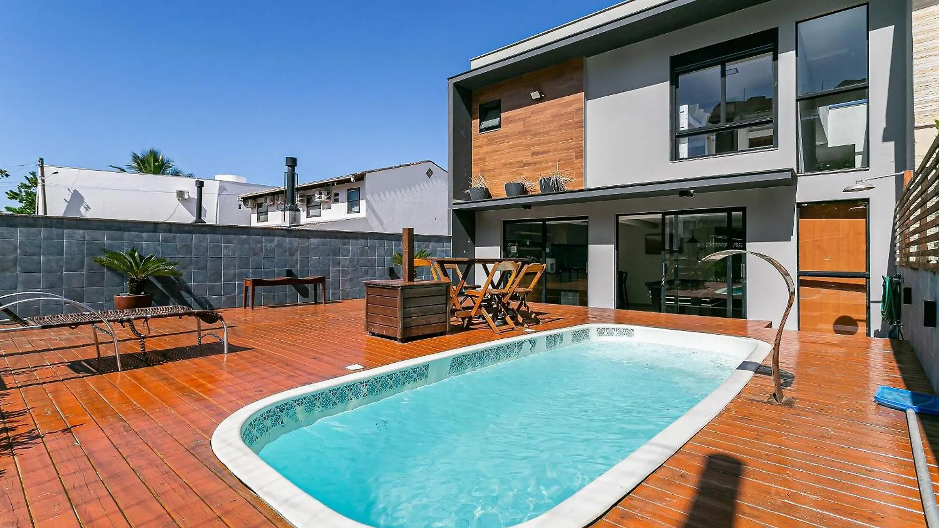 Villa Casa Pe Na Areia - Piscina E Jacuzzi - Gov C Ramos Governador Celso Ramos